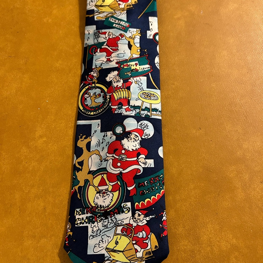 Festive Cartoon Print Tie